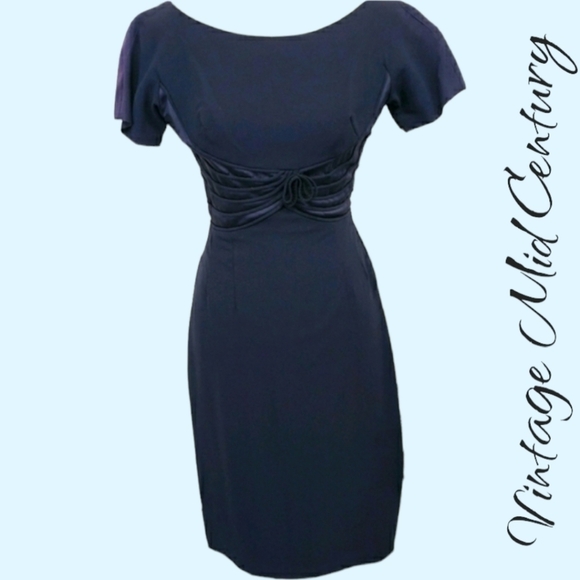 VINTAGE Mid Century Fitted Navy Dress XS/S see pics & Measurements - Picture 1 of 16